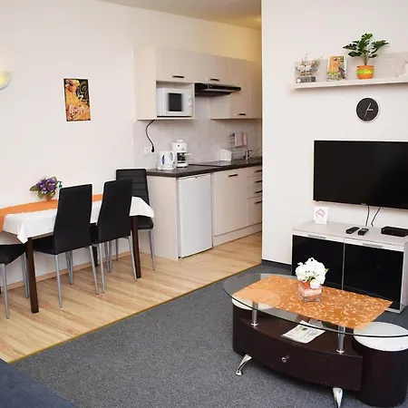 Kingaapartman Apartment