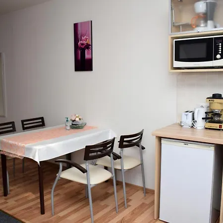 Kingaapartman Apartment *