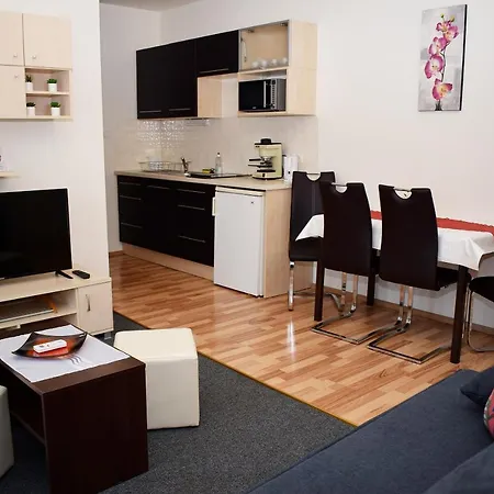 Kingaapartman Apartment *