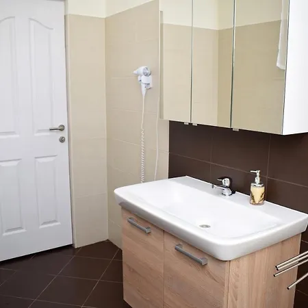 Apartment Kingaapartman *