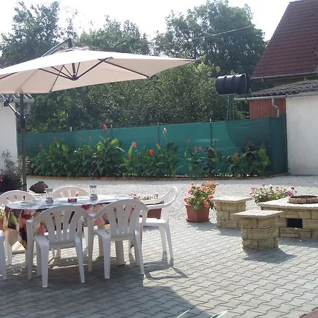Kingaapartman Apartment
